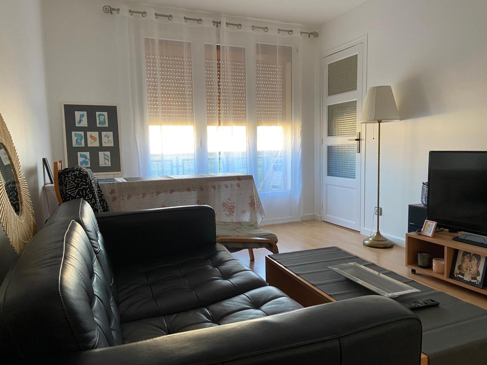 Chambre Simple Paisible Proche De Paris Drancy Exterior foto